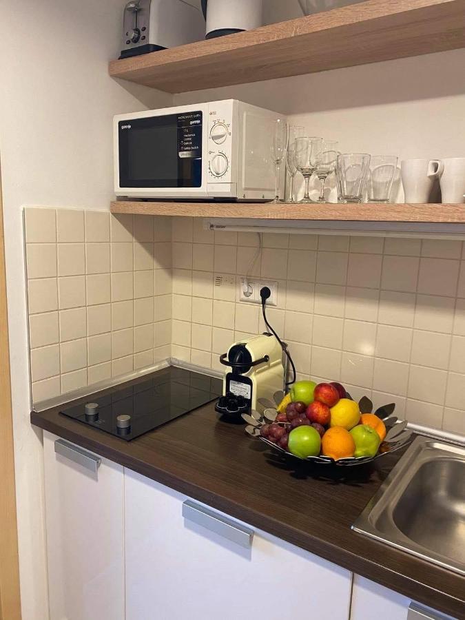 Lake And Spa Apartman Velence Exterior photo